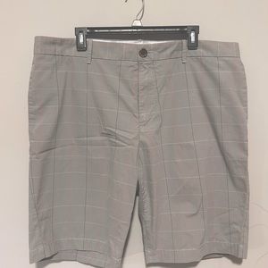 Men’s plaids grey penguin brand golf shorts